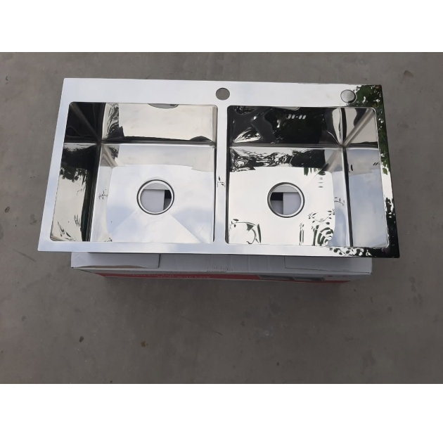 Chậu Rửa Chén Inox 304 Mạ Bóng KT 820 x 450 x 230mm LUSENTER (BRC63)